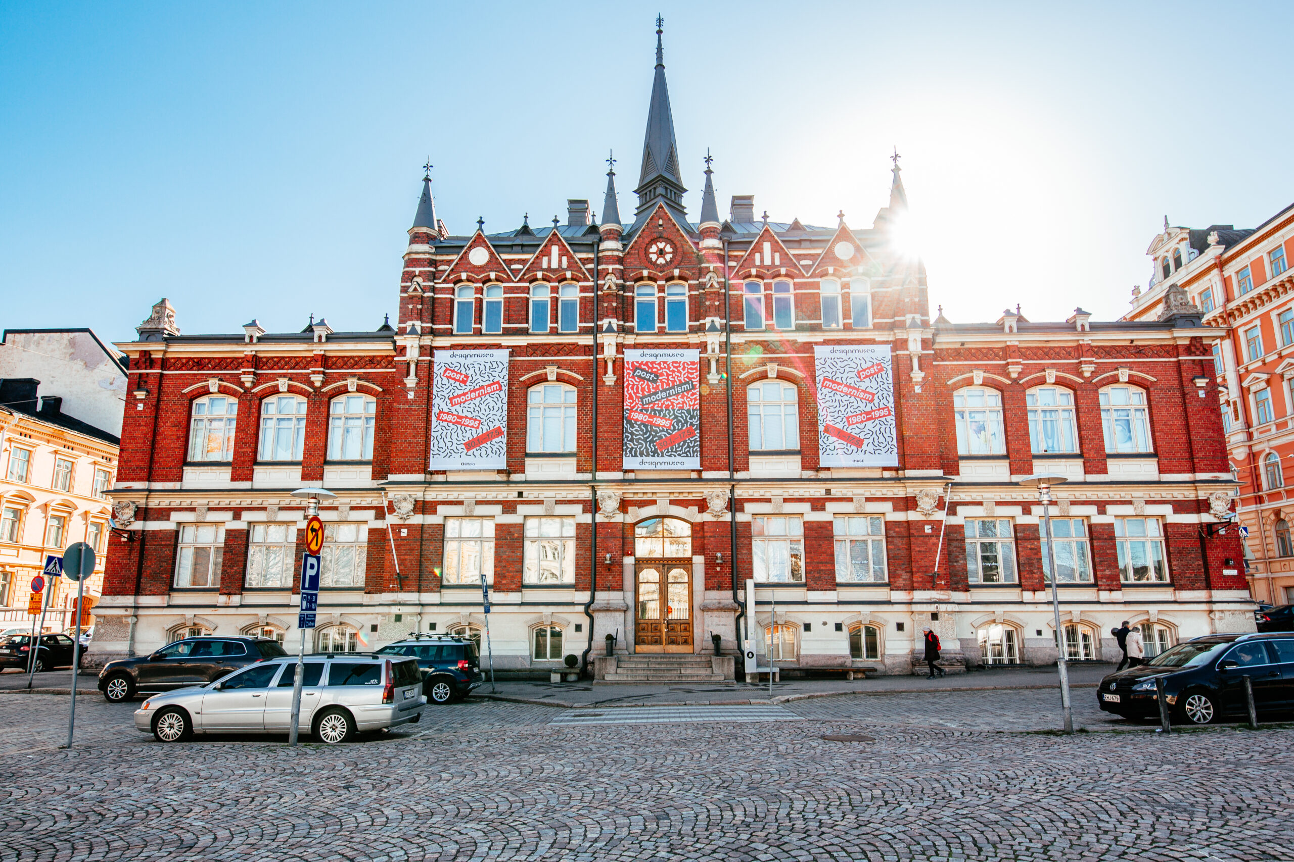 Designmuseo sijaitsee Kaartinkaupungissa.