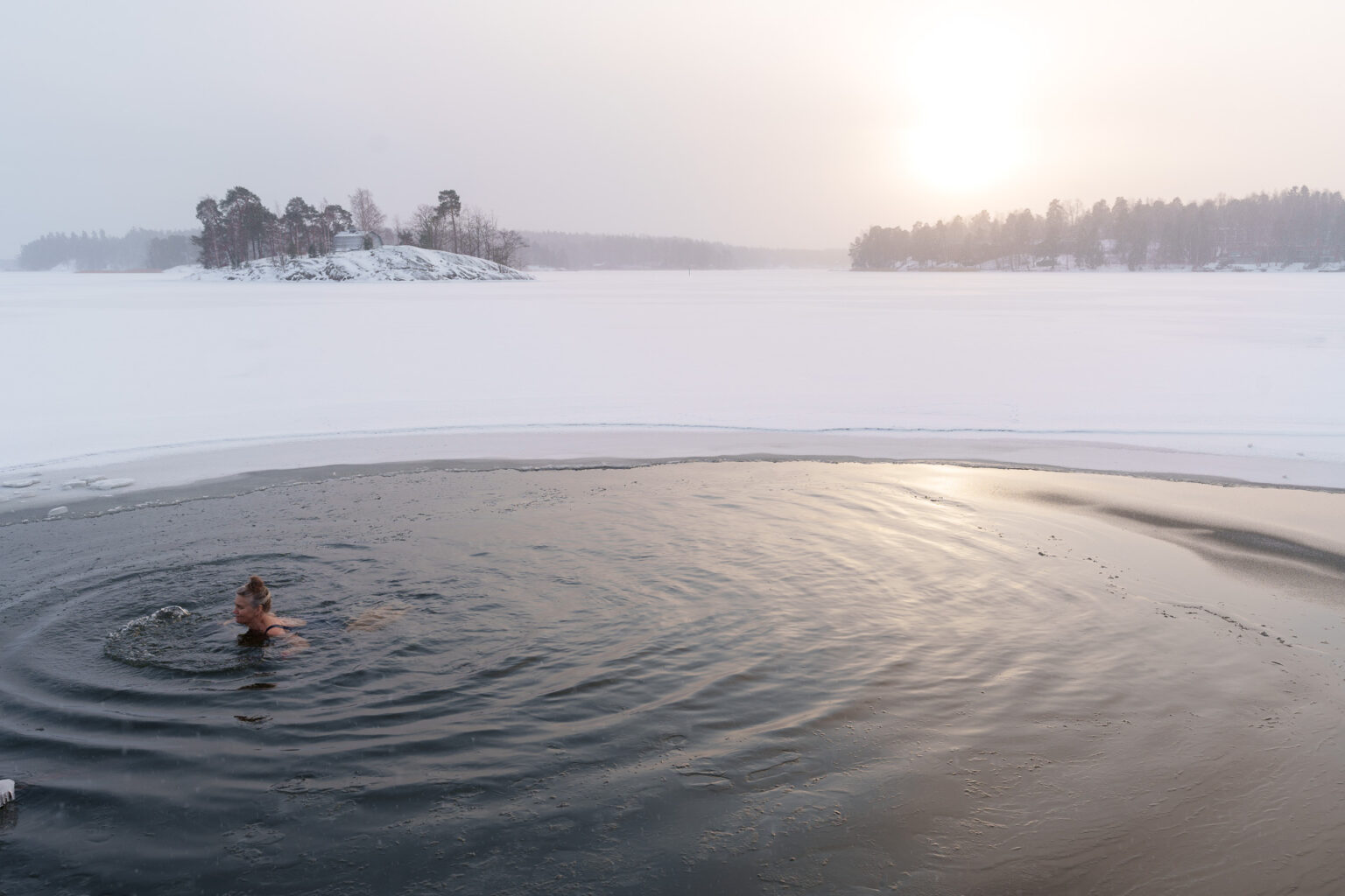 Winter swimming in Helsinki