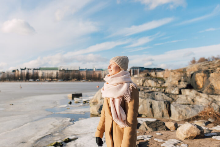 Sunny spring day by the sea shore (2)